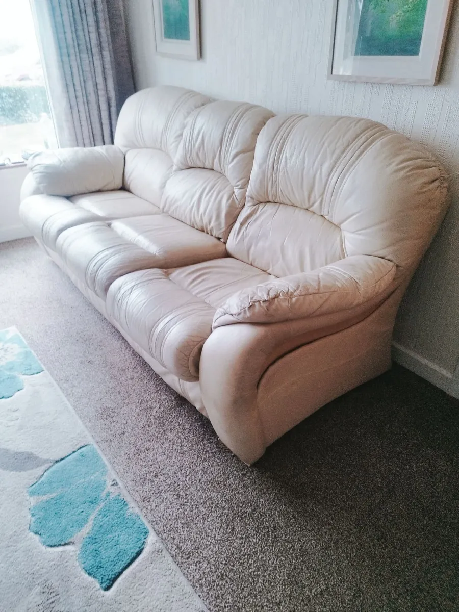Leather Cream Sofa & 2 Armchairs - Image 2