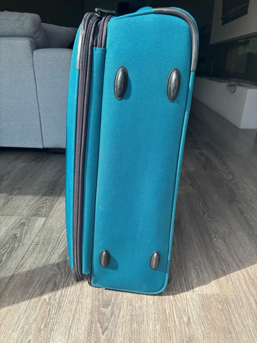 Suitcase - Image 3