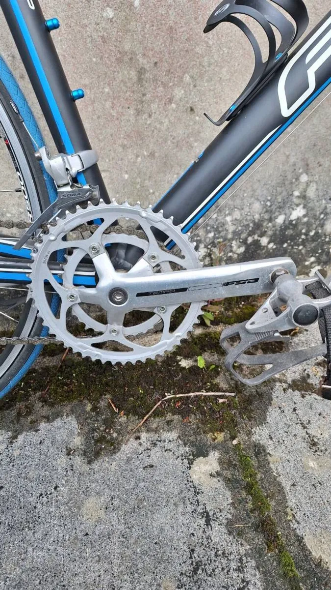 Felt F95 Road Bike - Image 4