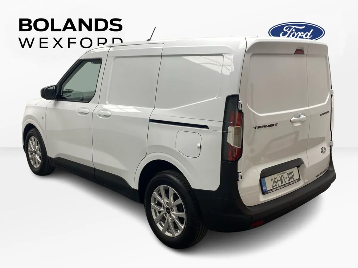 Ford Transit Courier SPECIAL OFFER Limited 1.5L Ec - Image 4