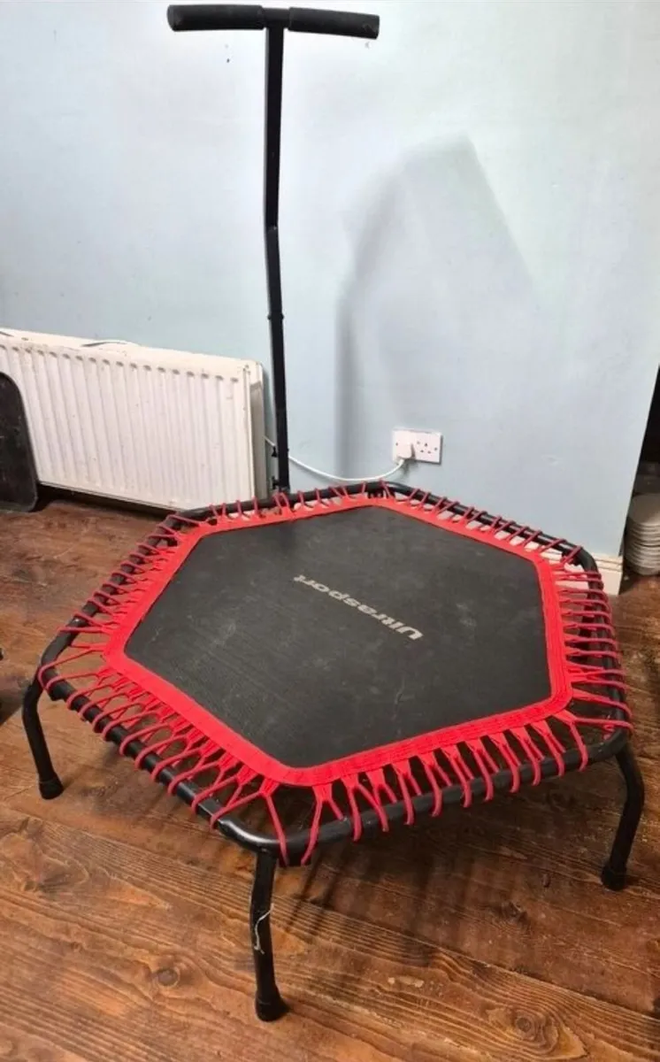 Trampoline