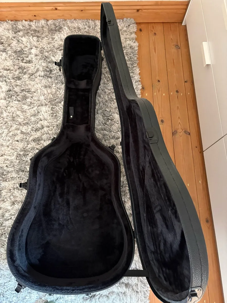Acoustic Guitar - Image 3