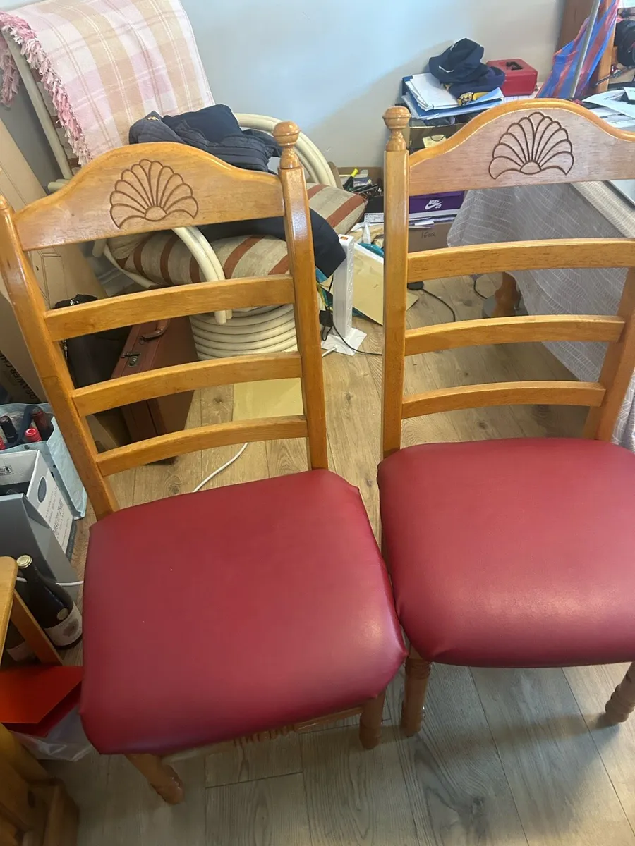Dining Table & Chairs - Image 3