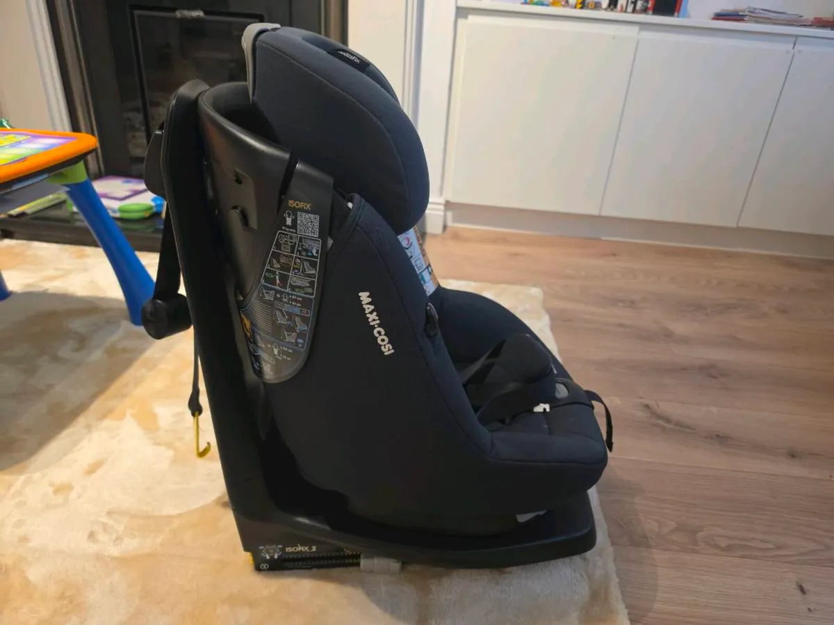 Baby Car Seat - Image 2