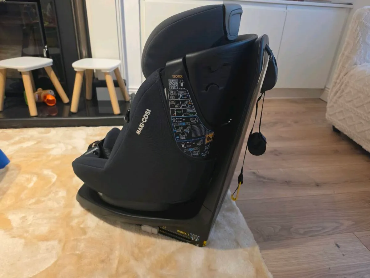 Baby Car Seat - Image 3