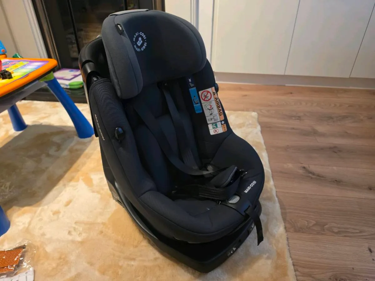Baby Car Seat - Image 4