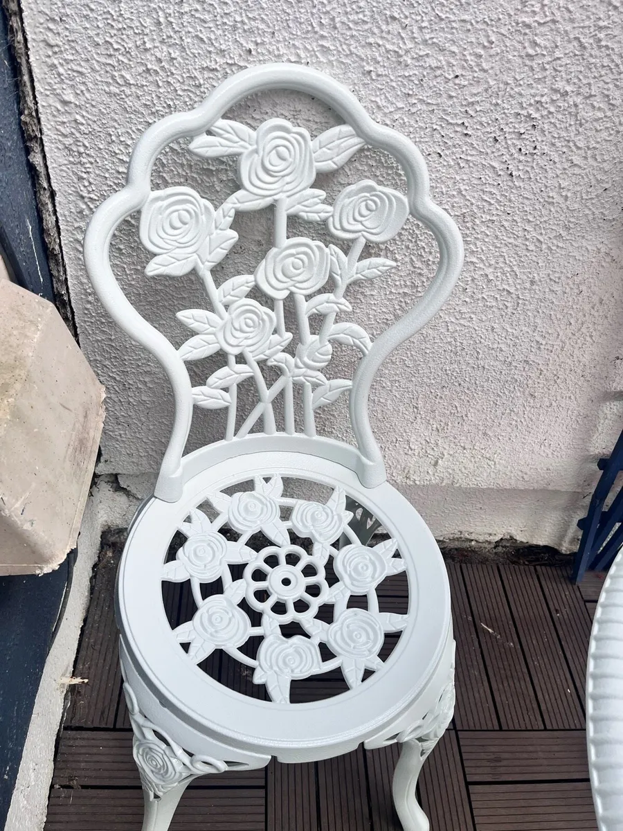 Balcony set, table and chairs, unused - Image 3