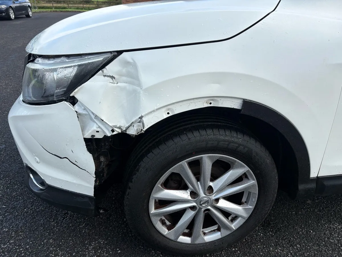 2015 Nissan Quaskai 1.5 Diesel,Driving - Image 4