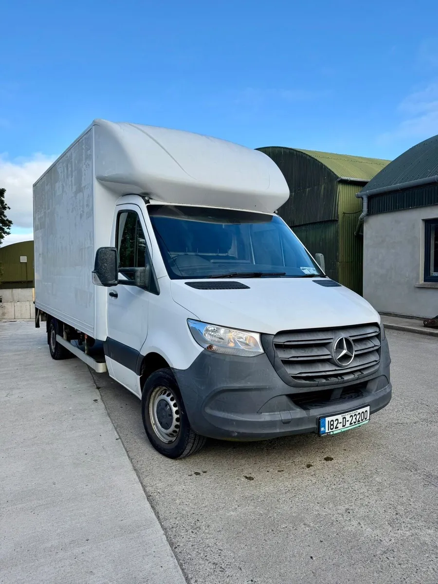 2018 Sprinter Luton Box Body - Image 1