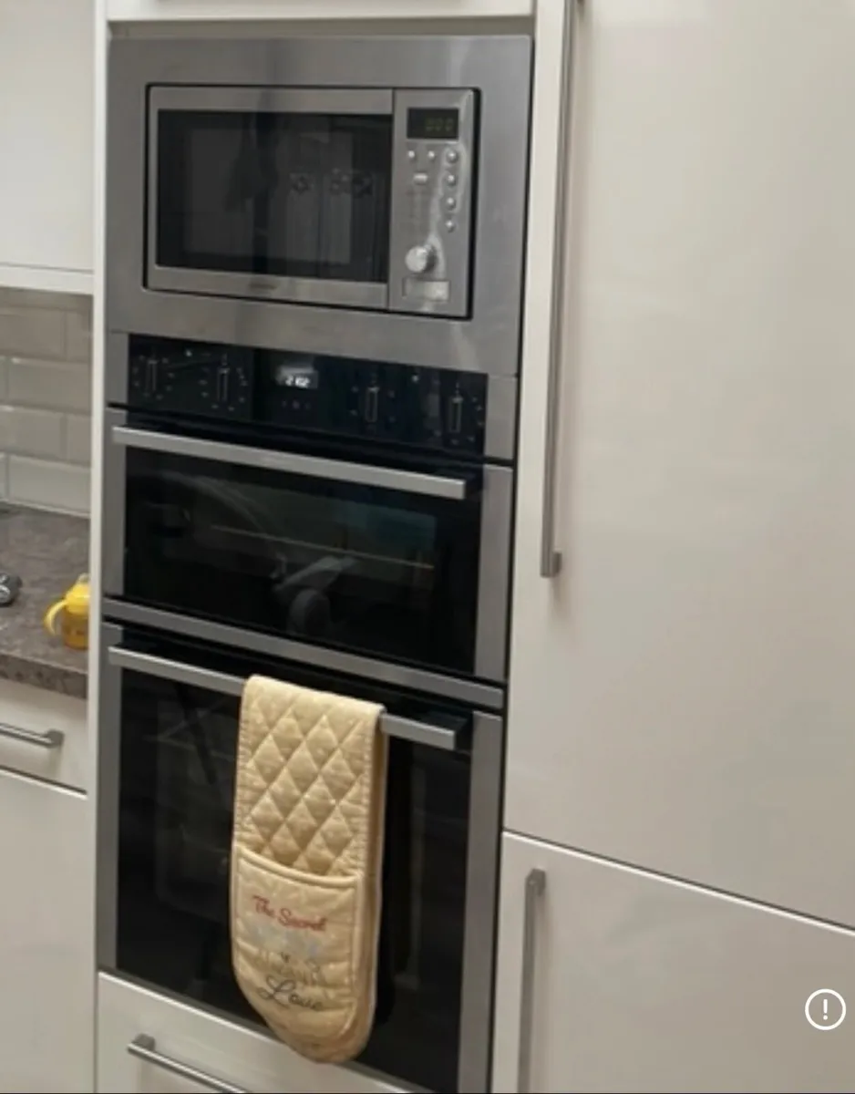 Double neff oven - Image 1