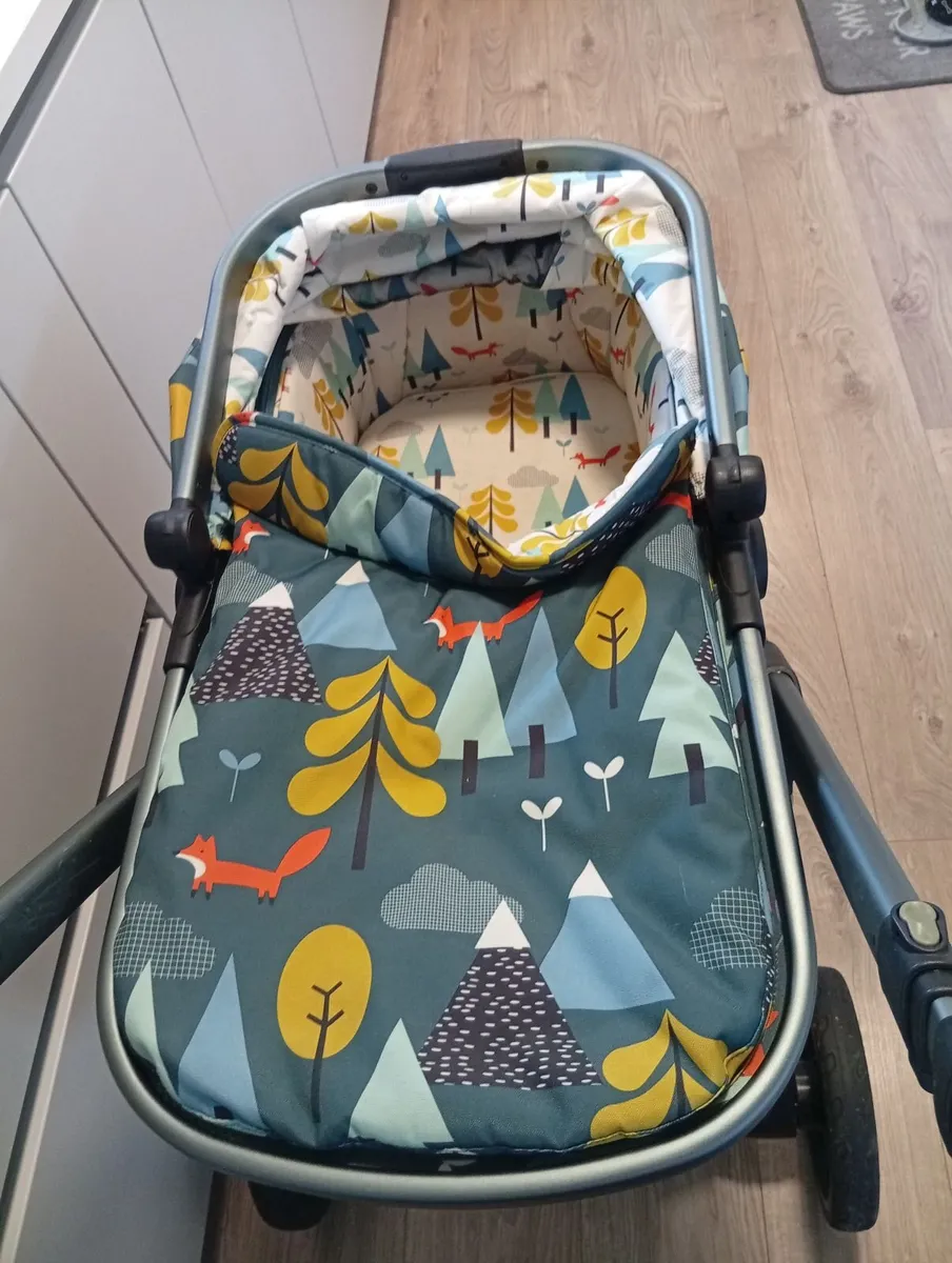 Pram - Image 3