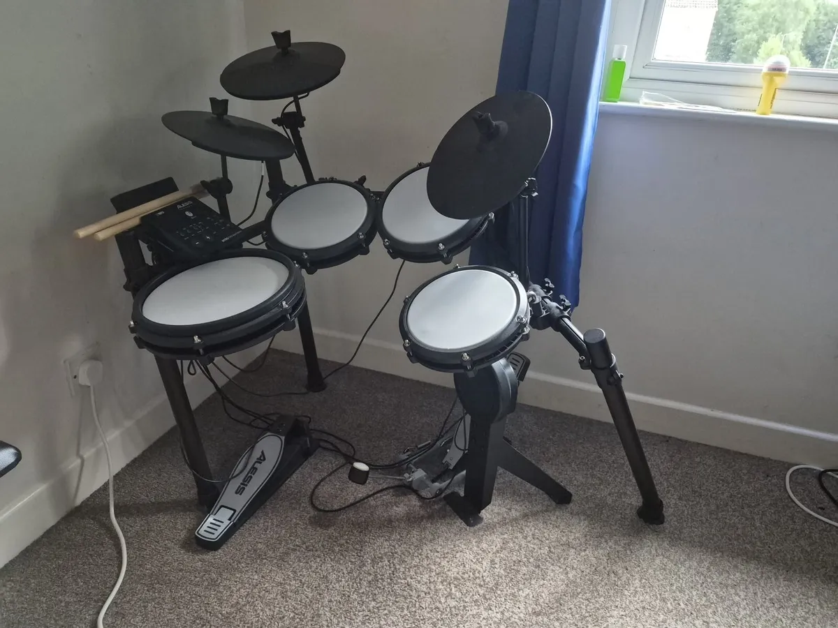 Electric drum kit Aleksis nitro max - Image 1