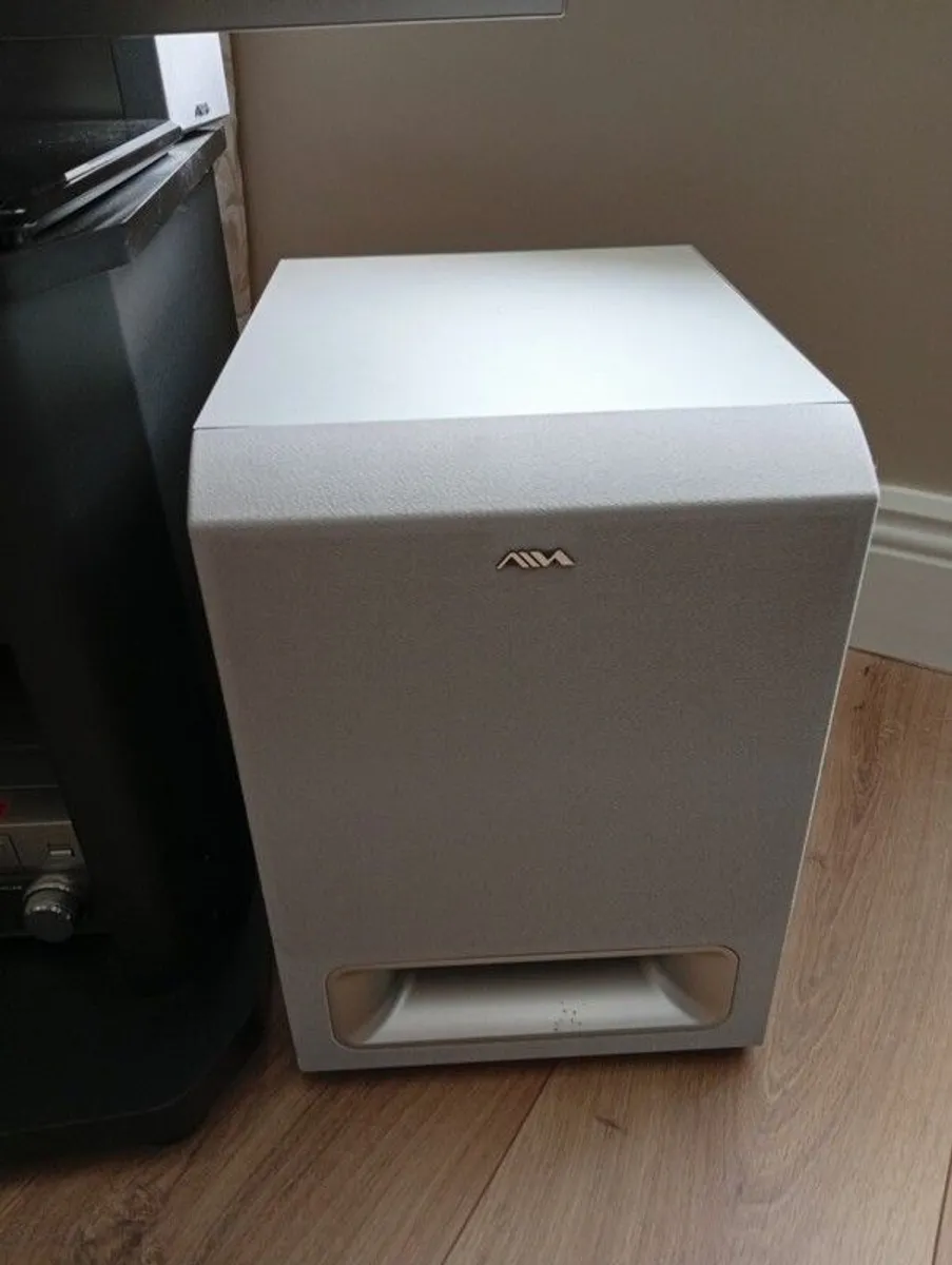 Aiwa dvd/cd/ vhs system - Image 3
