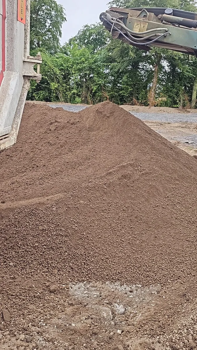 Screened Top Soil - Image 1