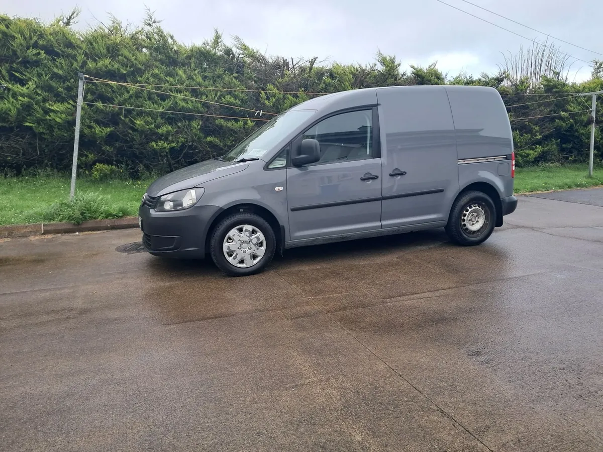 Volkswagen Caddy 2015 - Image 2