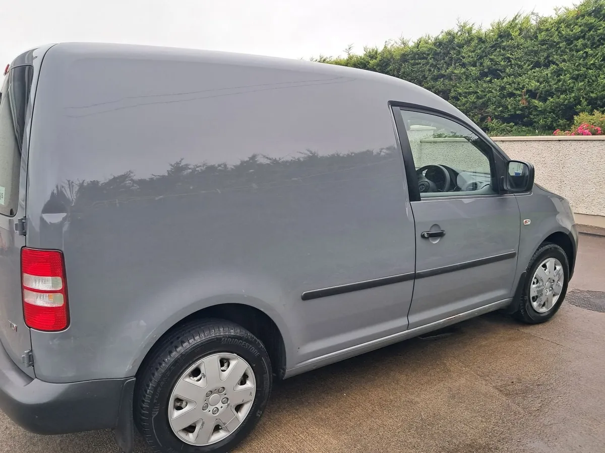 Volkswagen Caddy 2015 - Image 3