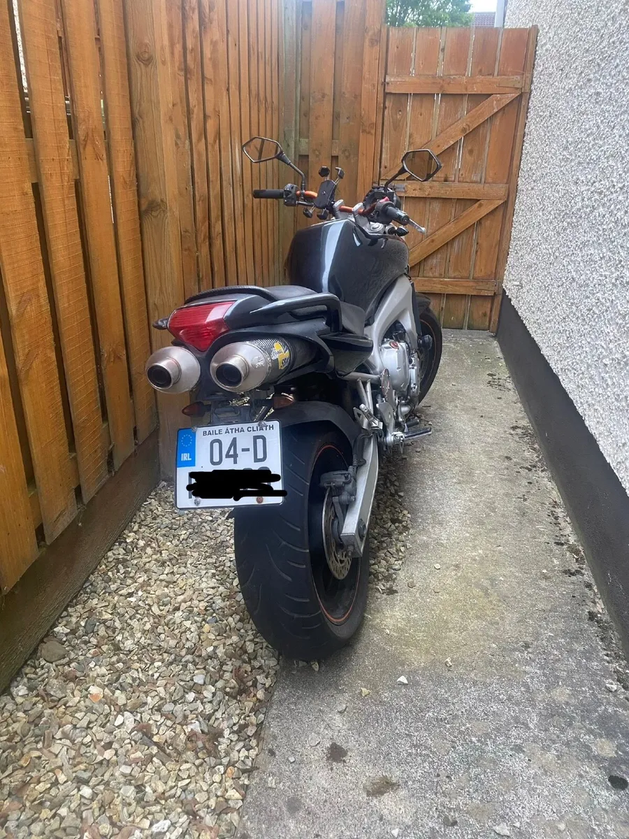 YAMAHA FZ6 2004 - Image 1