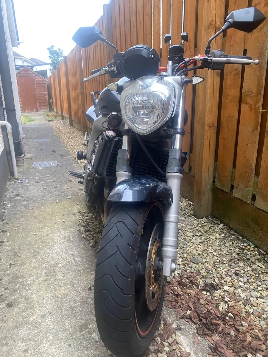 YAMAHA FZ6 2004 - Image 4