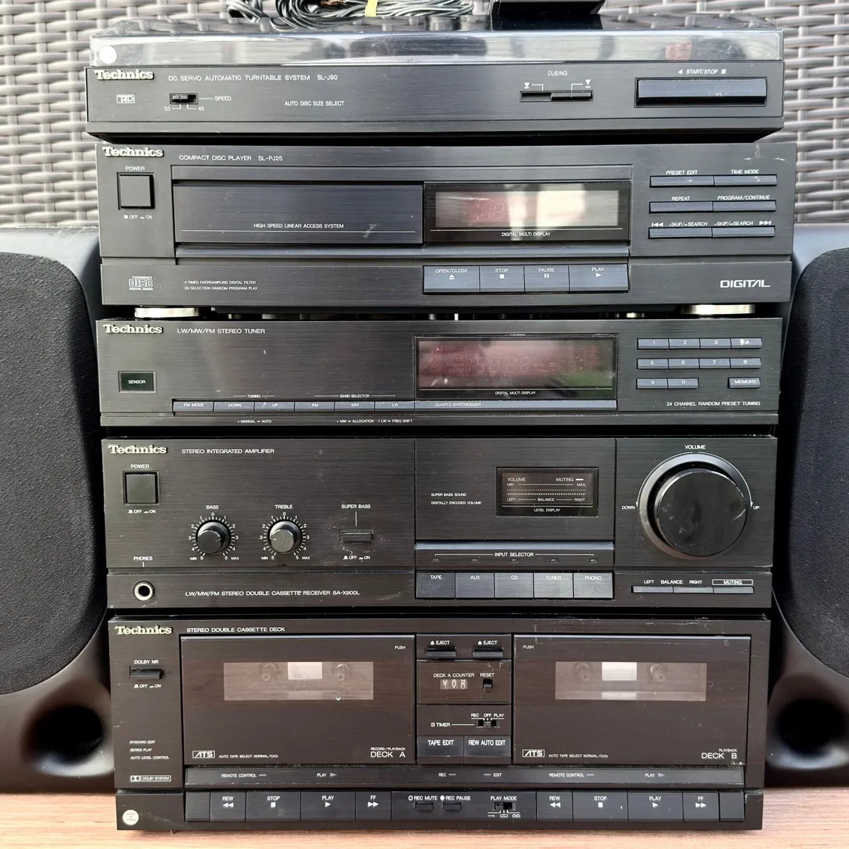 Technics SA X900L HiFi stereo system (read) - Image 2