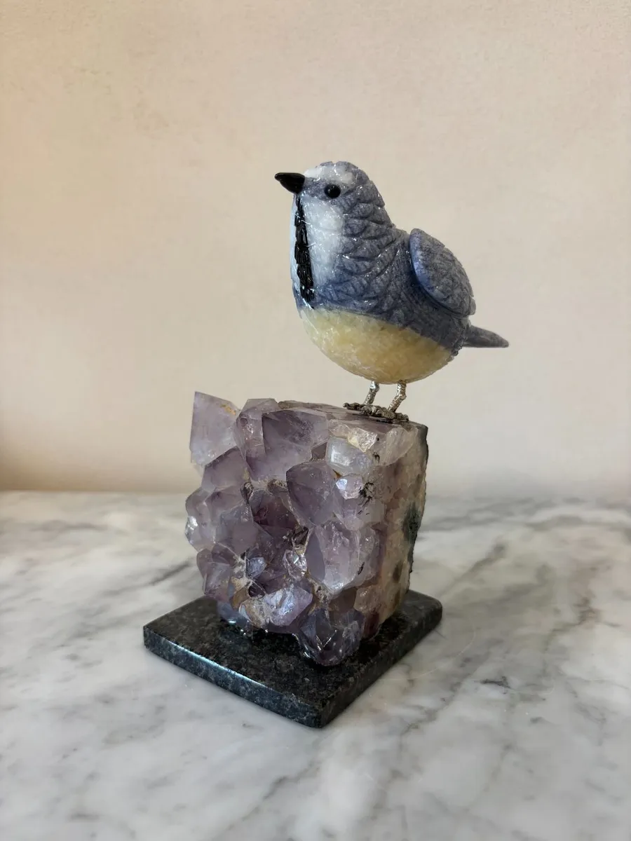 🐦 Hand-Carved Gemstone Songbird on Raw Amethyst - Image 1