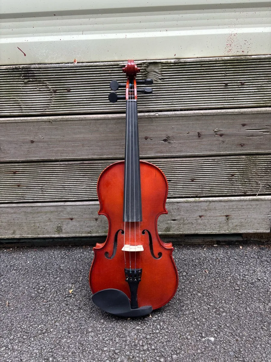 Leonardo 1/2 size Violin with Bow & Case - Image 2