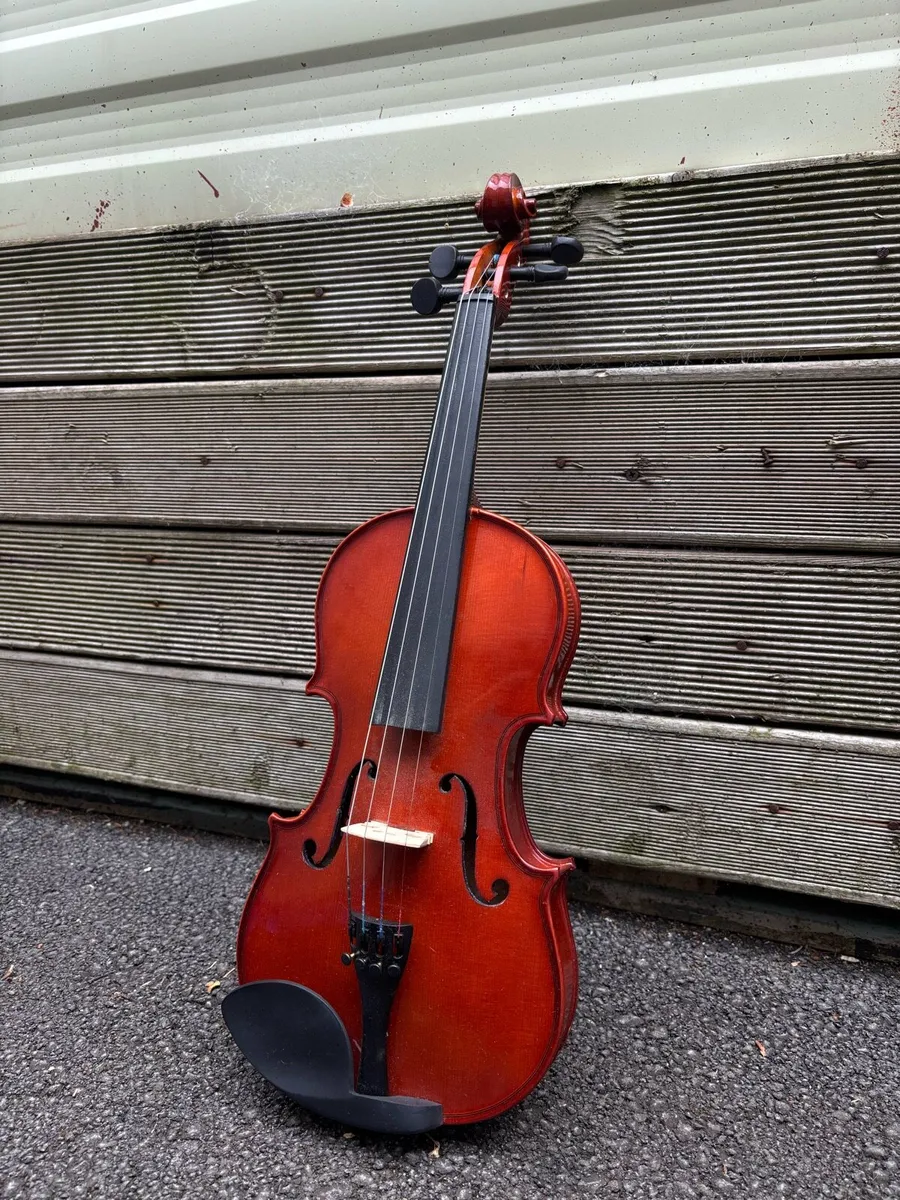 Leonardo 1/2 size Violin with Bow & Case - Image 3