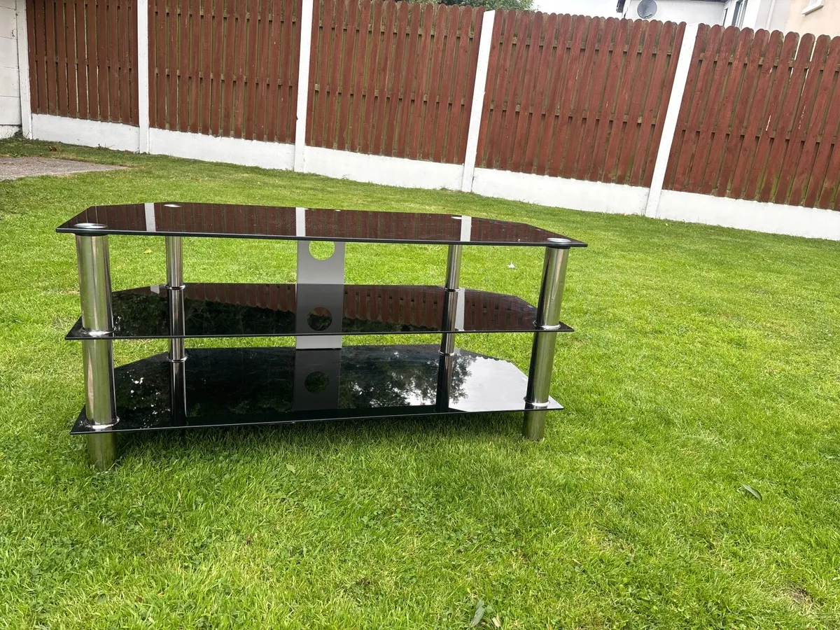 Tv table - Image 1