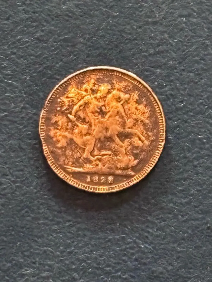 1822 Gold Sovereign (Tarnished ) - Image 1