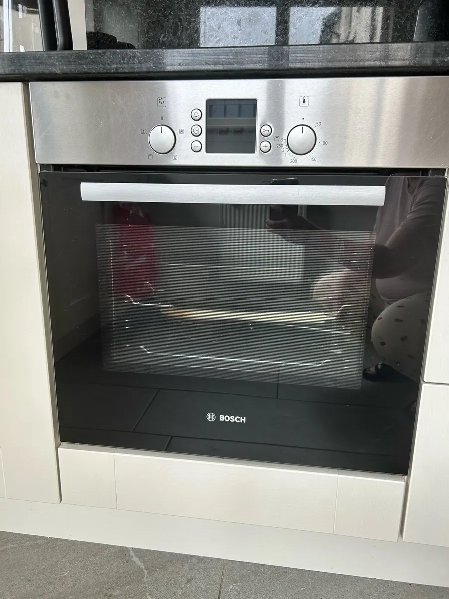 Whole Kitchen - Image 4
