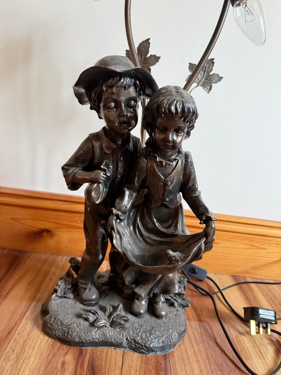Figurine Lamp - Image 2