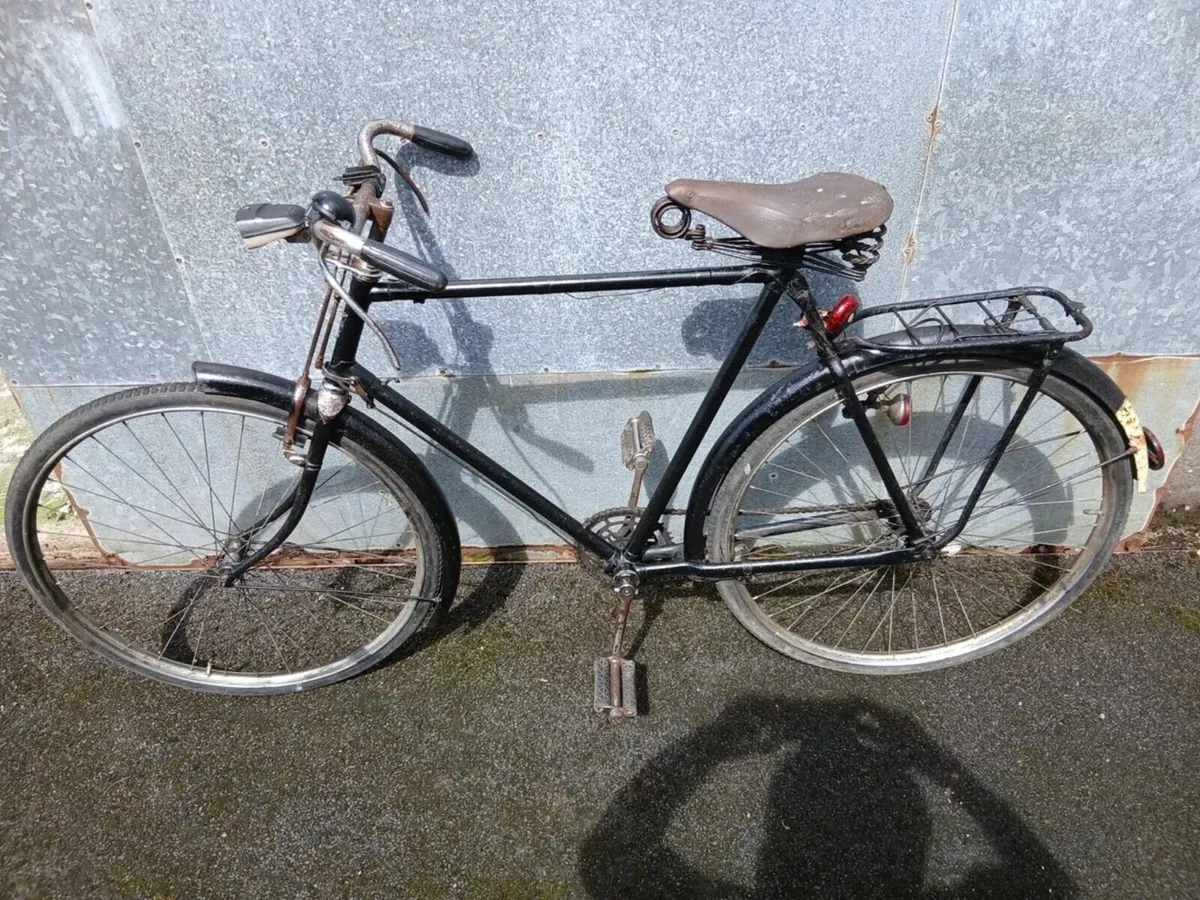Vintage Men’s Rudge Bicycle - Image 1