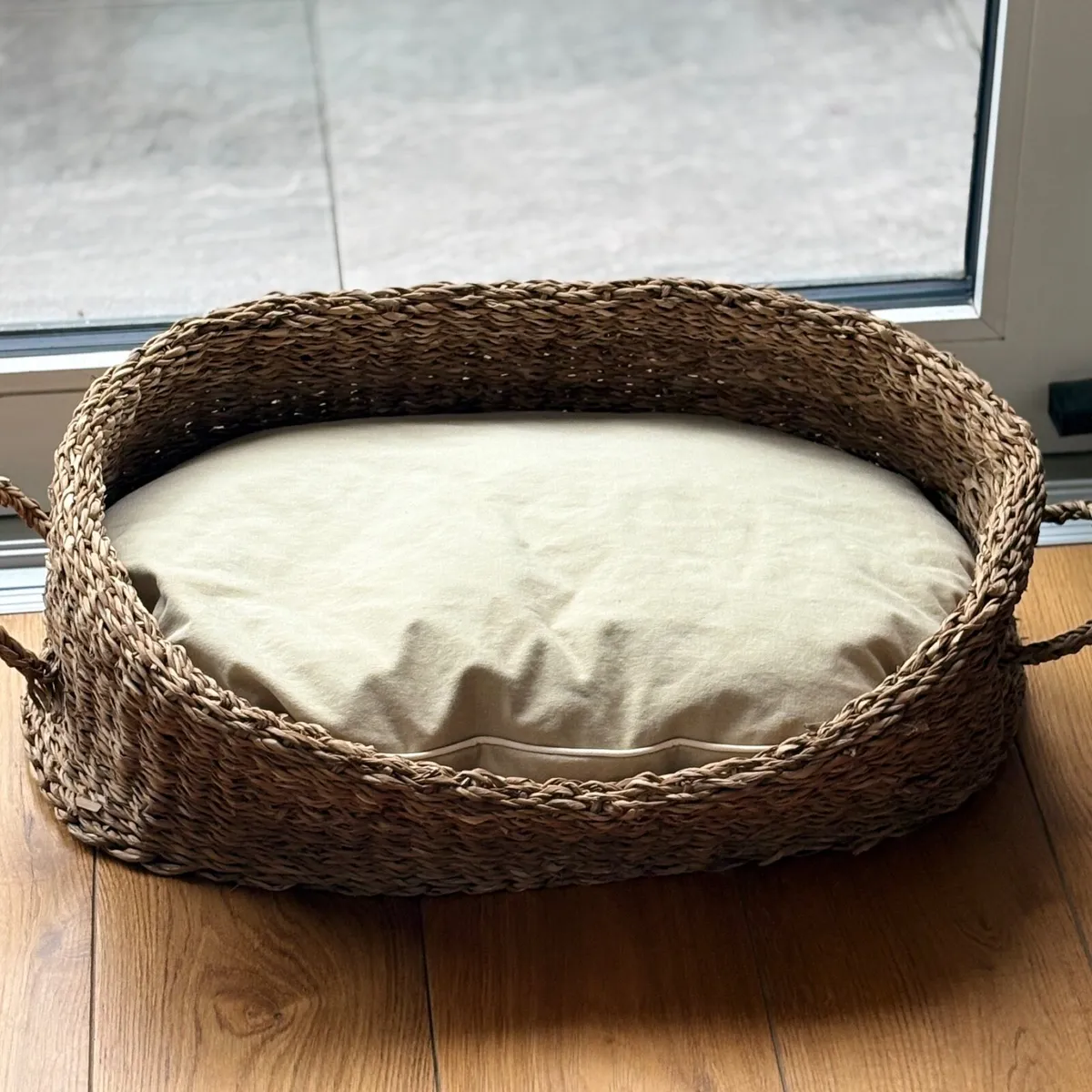 Dog Basket with Cushion - Image 1