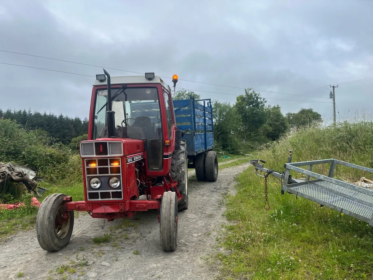 Tractor - Image 1