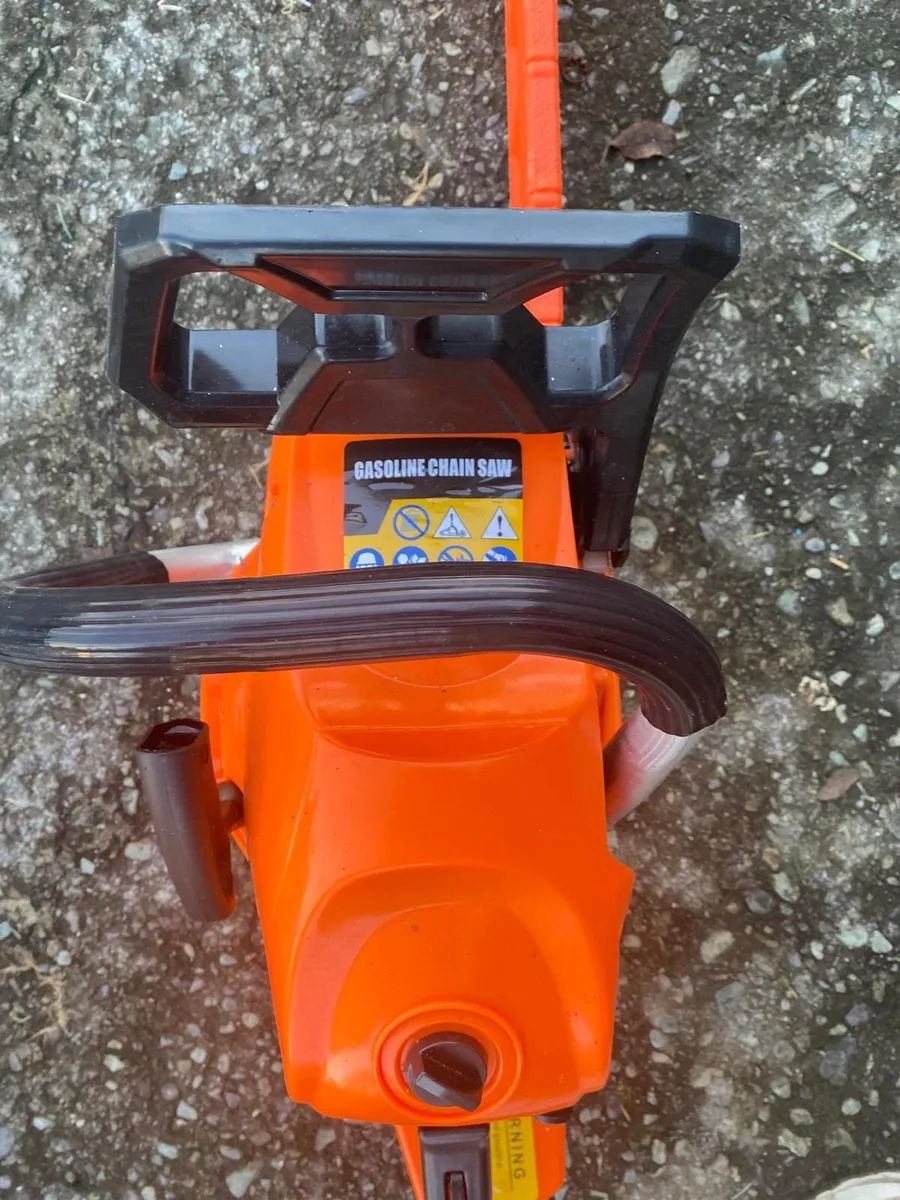 IF tools gasoline chainsaw - Image 1