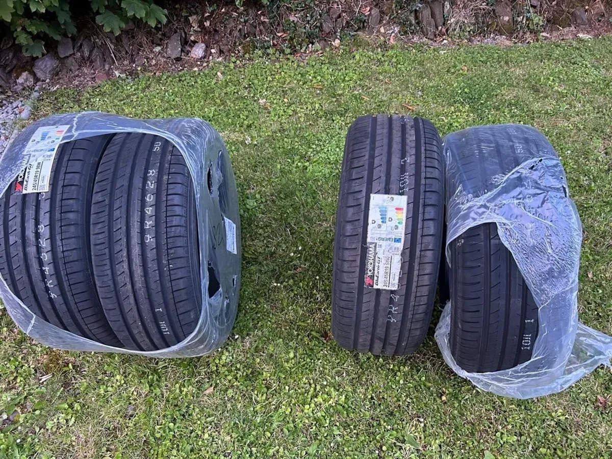 Set of tires:245/45 R19 "Yokohama" NEW - Image 1