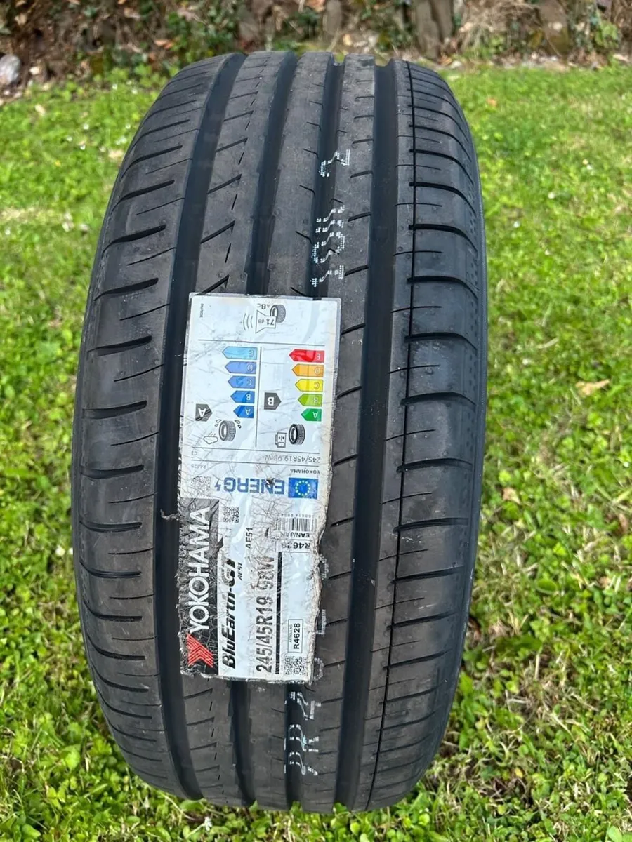 Set of tires:245/45 R19 "Yokohama" NEW - Image 4