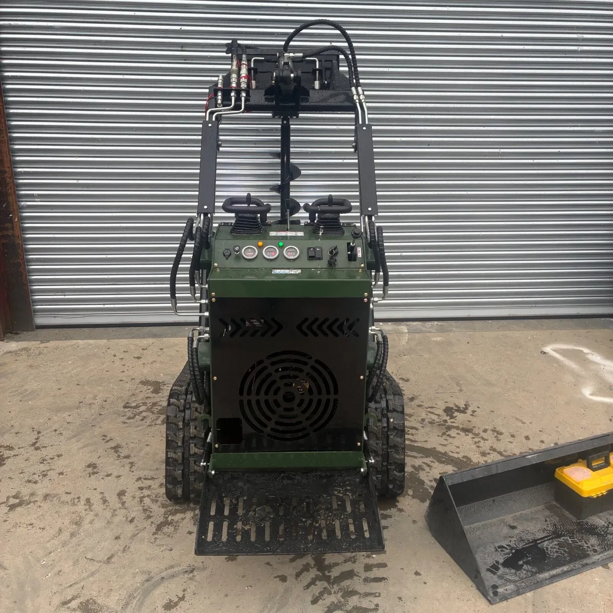 New skidsteer - Image 2