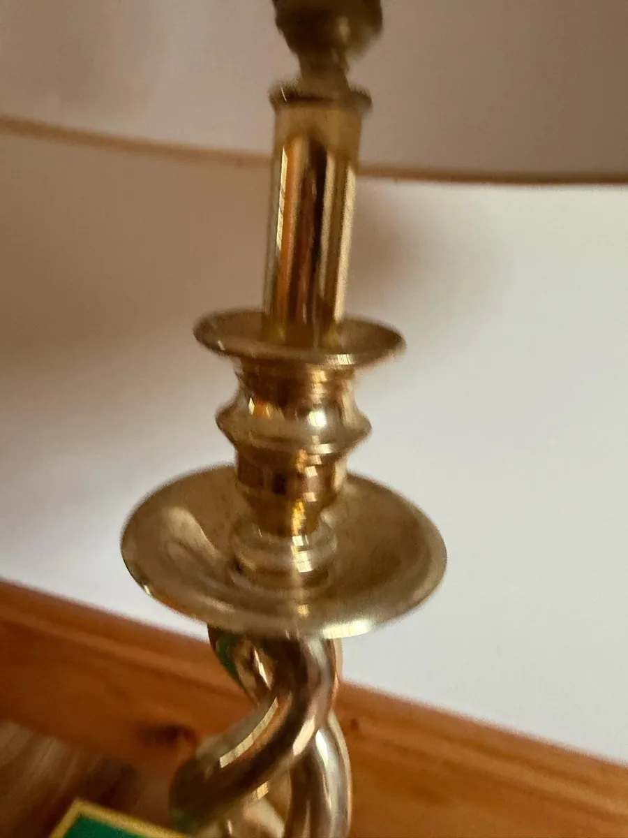 Gold plated Lamp - Image 3