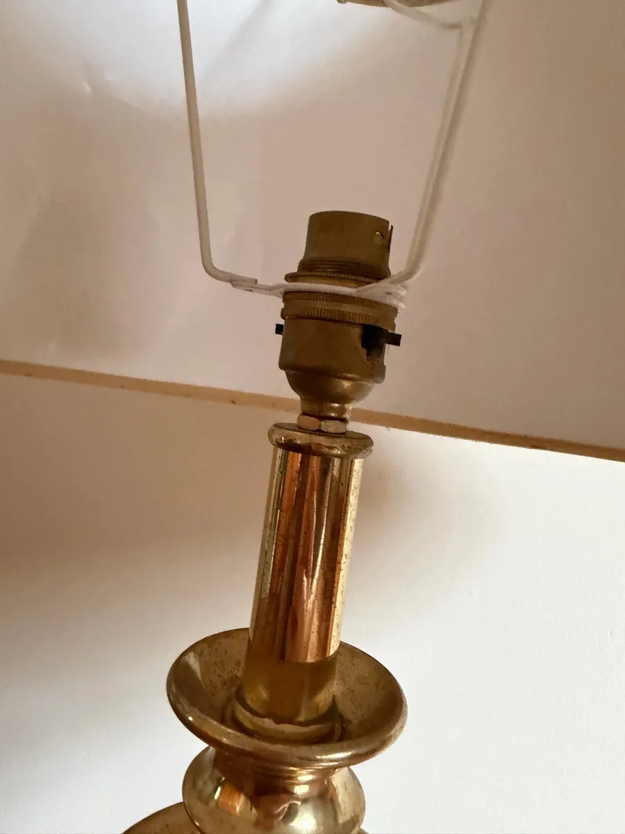 Gold plated Lamp - Image 4