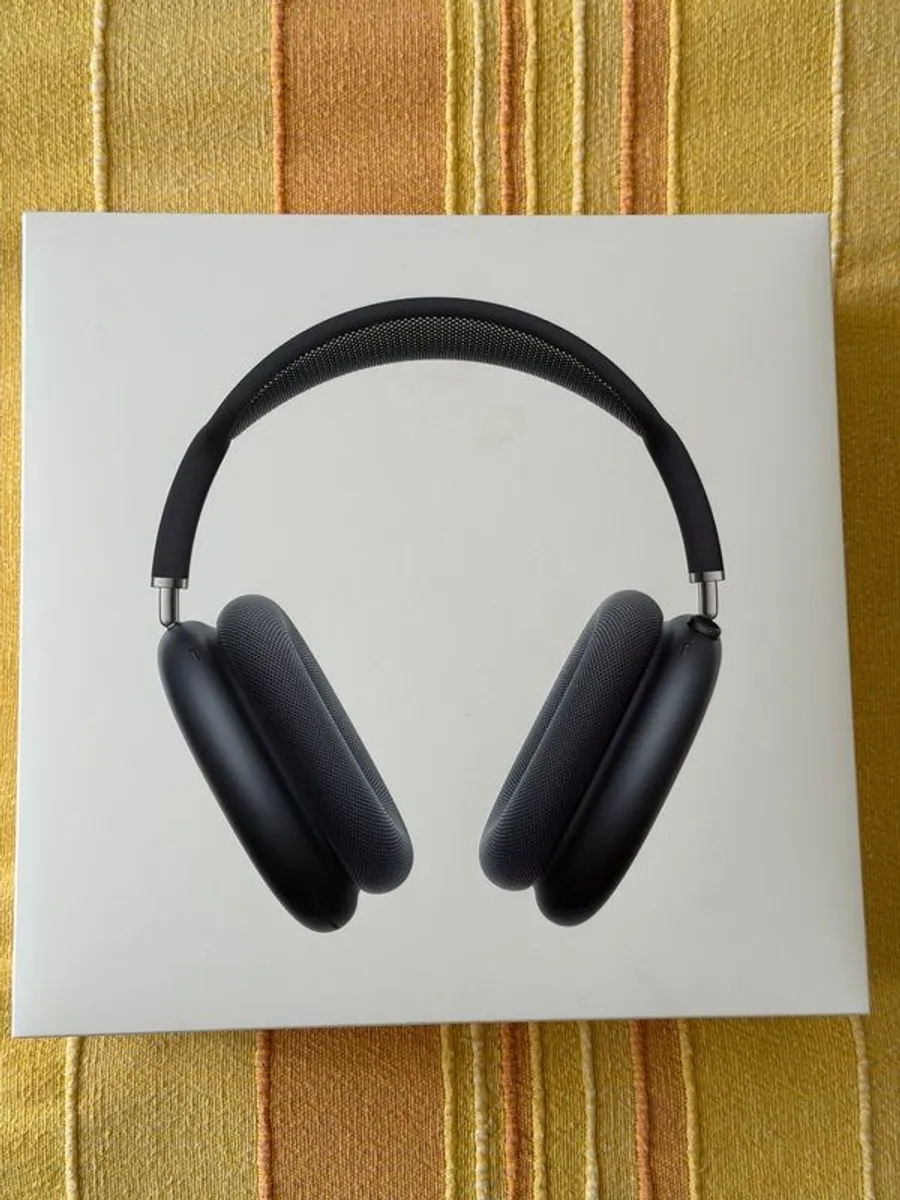 AirPods Max usb c - Image 3