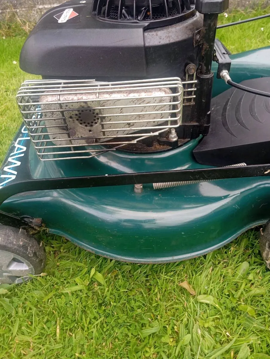 Prolawn self-drive lawnmower - Image 4