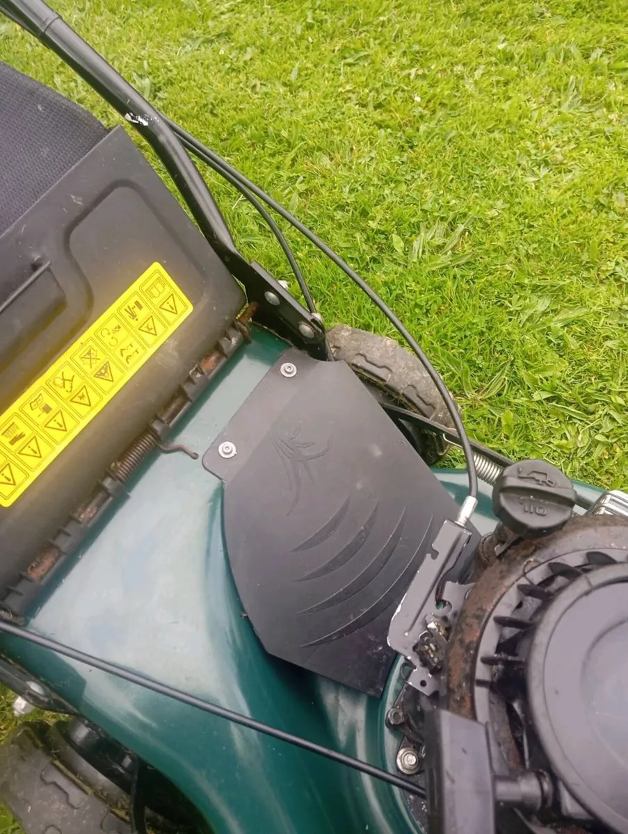 Prolawn self-drive lawnmower - Image 2