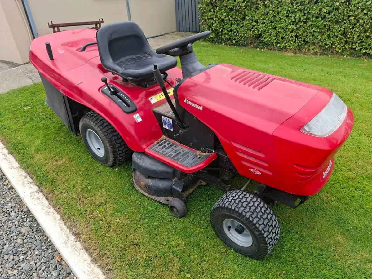 Jonsered Ride-on Lawnmower - Image 1