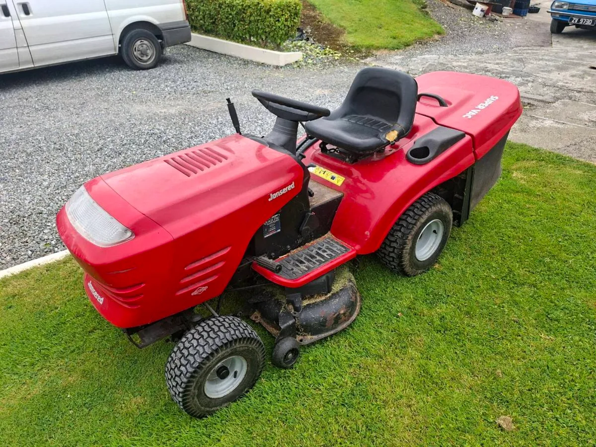 Jonsered Ride-on Lawnmower - Image 2