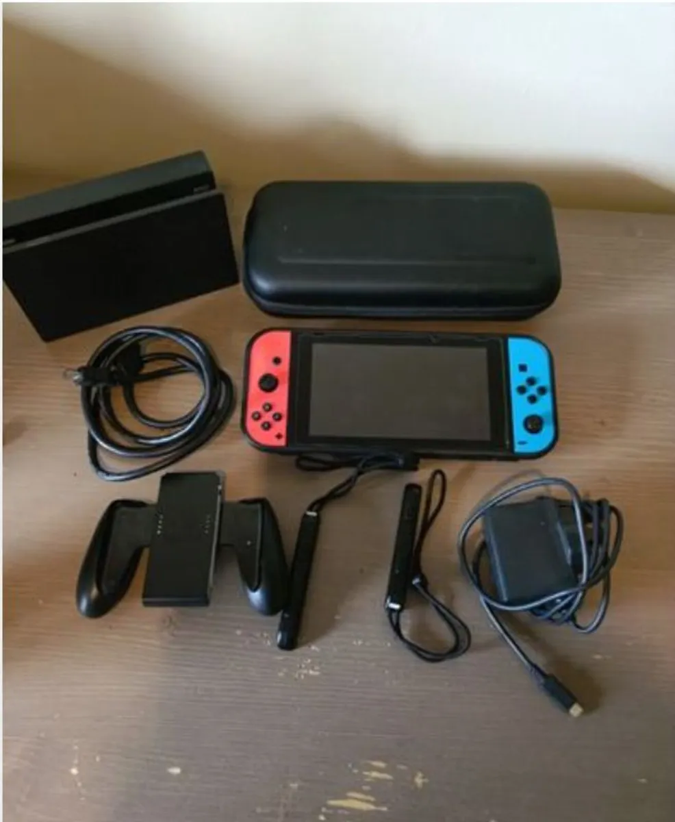 Nintendo Switch - Image 1