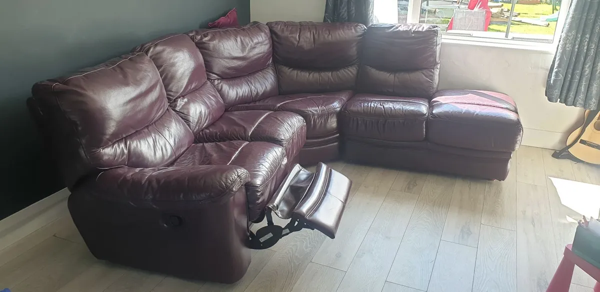 C sofa and chaise lounges - Image 1