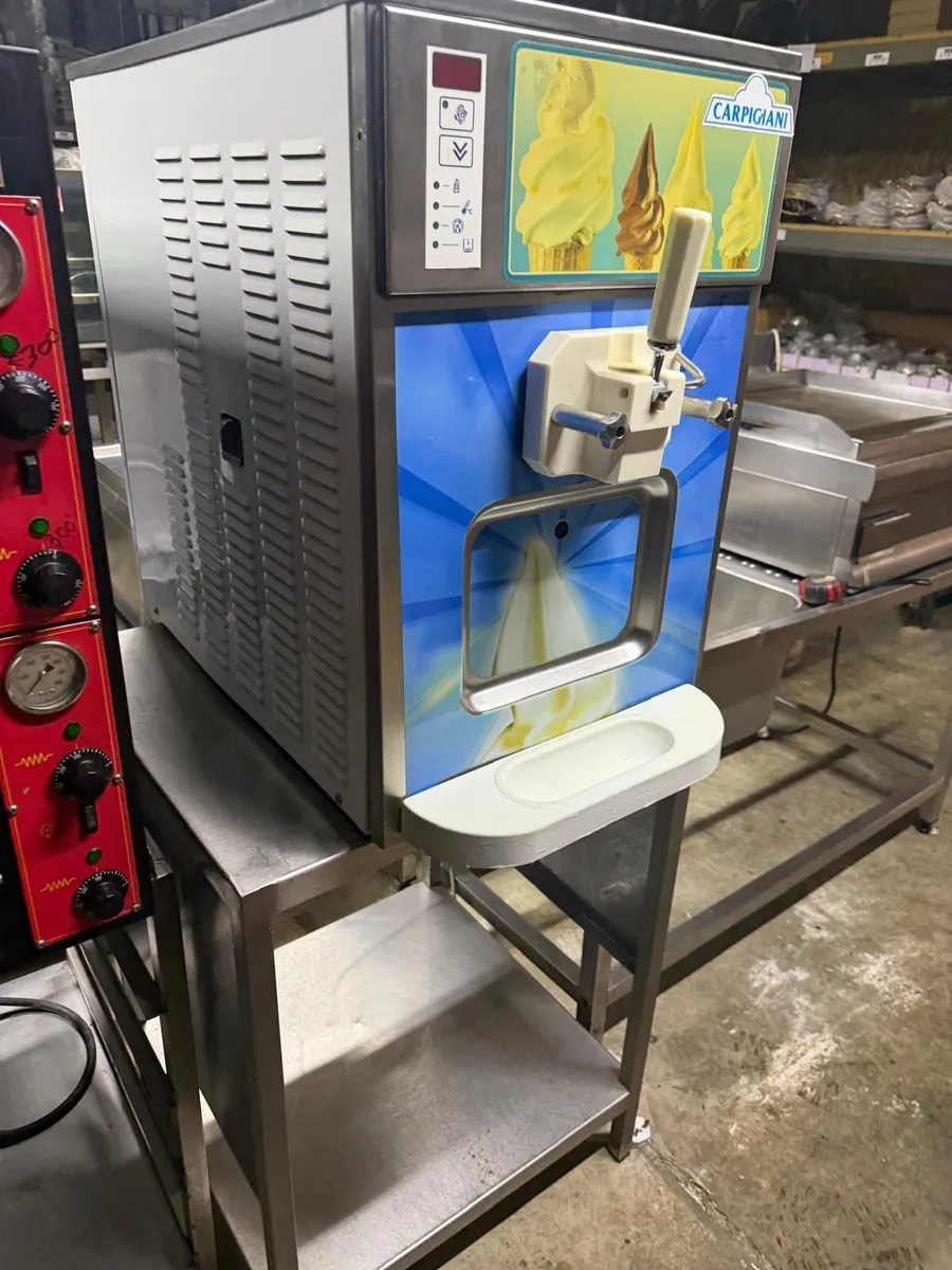 Carpigiani 161 Countertop 13Amp Ice Cream Machine - Image 1