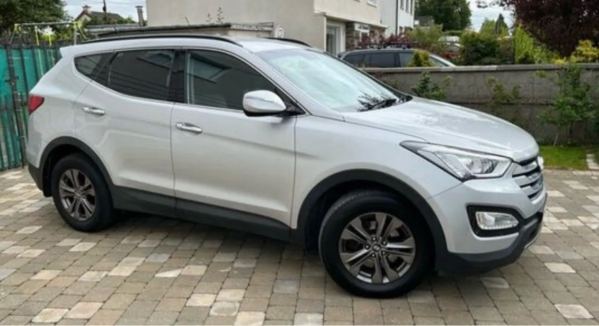 Hyundai Sante Fe - Image 3