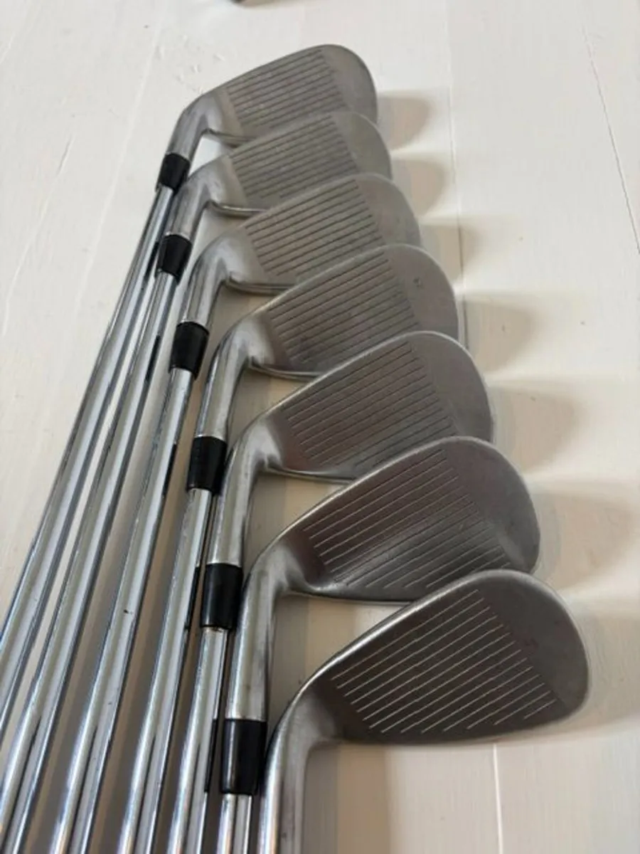 Titleist AP1 irons - Image 3