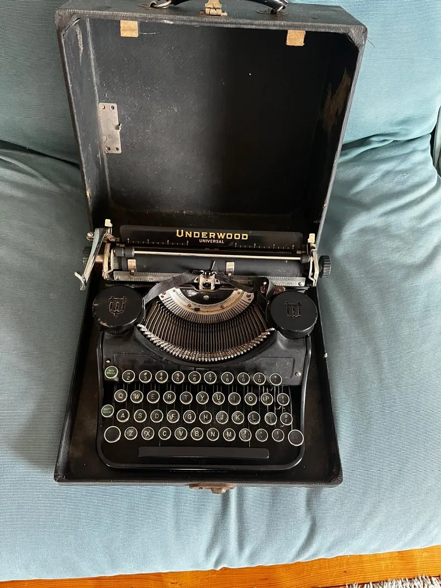typewriter